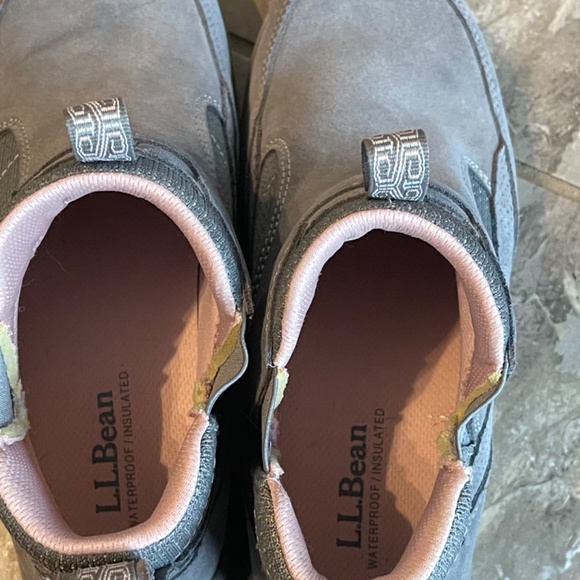 L.L.Bean Waterproof/Insulated - Picture 8 of 9